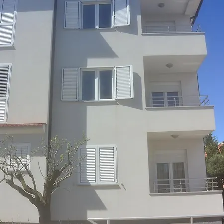 Apartment L'ulivo