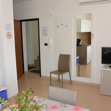 Apartment L'ulivo *