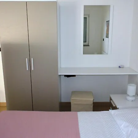 L'ulivo Apartment